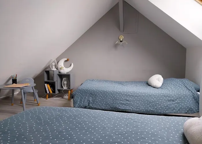 Duplex Calme Et Cosy Centre דירה